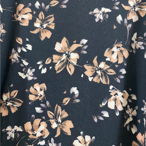 J Jill Fit Performance Long Sleeve Tee Floral Stretch Womens Size XL - Picture 9 of 9